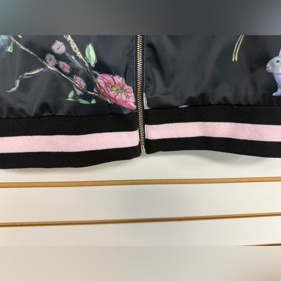 Too Faced Black Satin Bomber Jacket Size S Full Zip Lined  Floral‎ (Flaw Read) - Picture 4 of 12